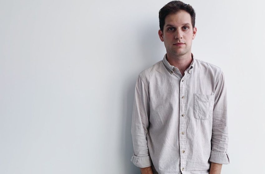  ФСБ задержала корреспондента Wall Street Journal Эвана Гершковича. Его обвиняют в шпионаже