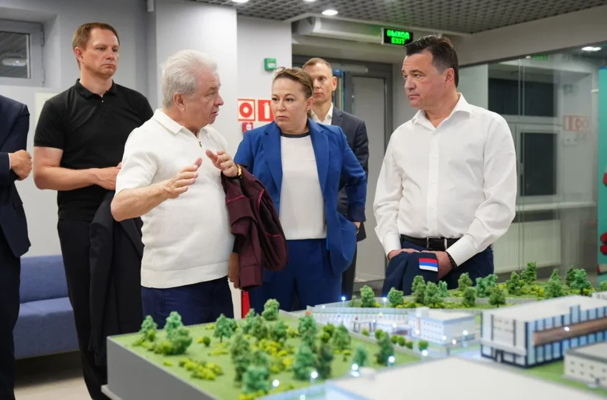  Губернатор Подмосковья посетил современный центр фармразработки в Красногорске.