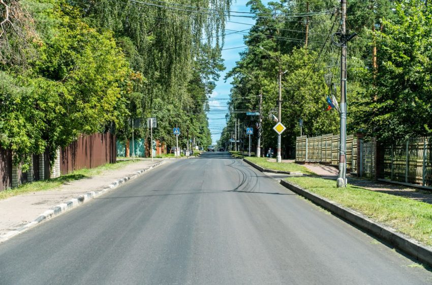 100 дорог отремонтировали в Подмосковье с начала года.