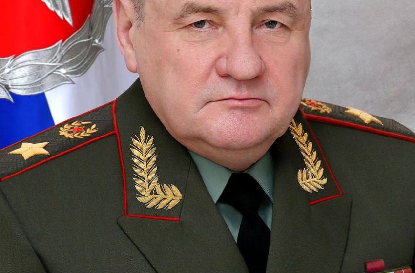 Экс-замминистра обороны Попова задержали по обвинению в мошенничестве