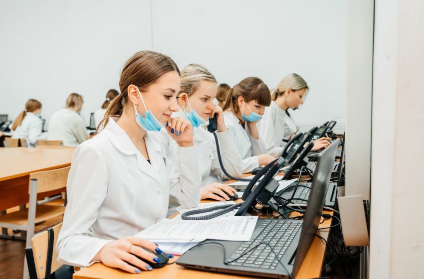  1,3 тысячи студентов заключили целевые договоры на обучение в медколледже Подмосковья. 