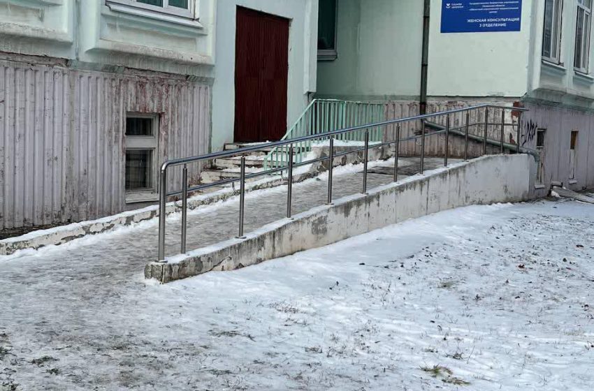  У беременной из Рязани появилась угроза выкидыша после падения у женской консультации