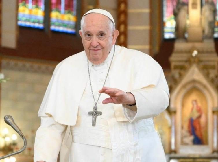  Папа римский Франциск находится в критическом состоянии