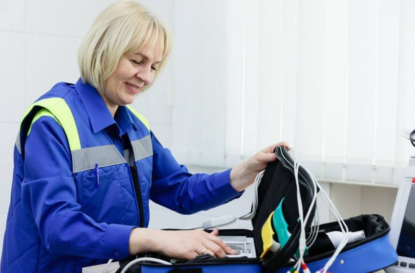 Подмосковные кардиологи дистанционно расшифровали 66 тысяч ЭКГ.