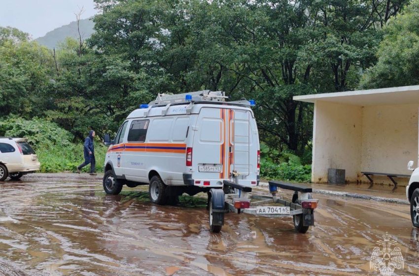  На Сахалин обрушились ливни. В области затопило дороги, села и дома