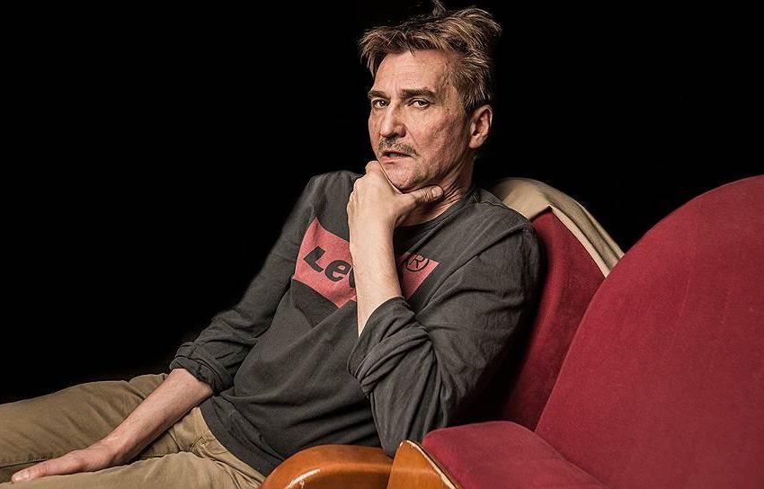  Умер театральный режиссёр Юрий Бутусов