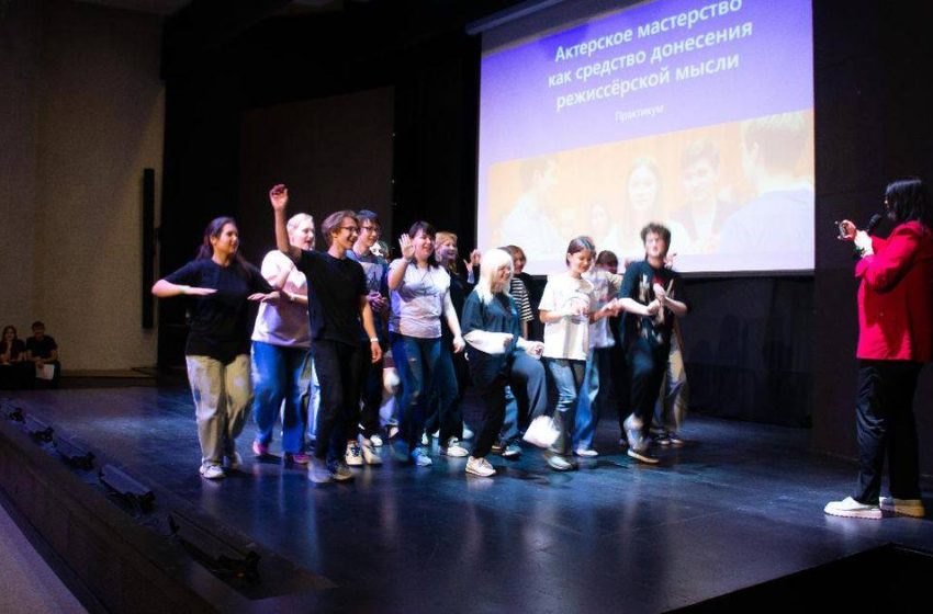  Фестиваль подростковых театральных студий #ПОДМОСТКИРОССИИ прошел в Подмосковье. ￼