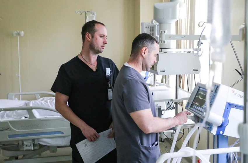  Более 160 аппаратов ИВЛ поступило в подмосковные больницы.