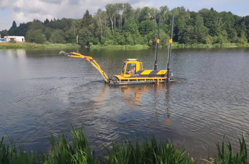  Жители Подмосковья могут проголосовать за расчистку водоёмов.