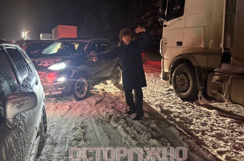  Для людей, стоящих в пробке на Ярославском шоссе, подготовили гостиницу