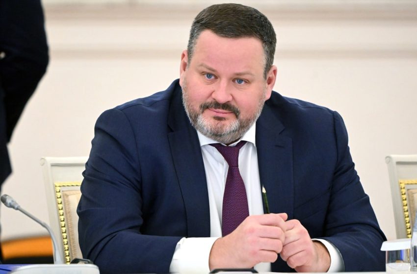  В России предложили дать беременным возможность работать дистанционно, а молодым матерям сократить рабочий день на час